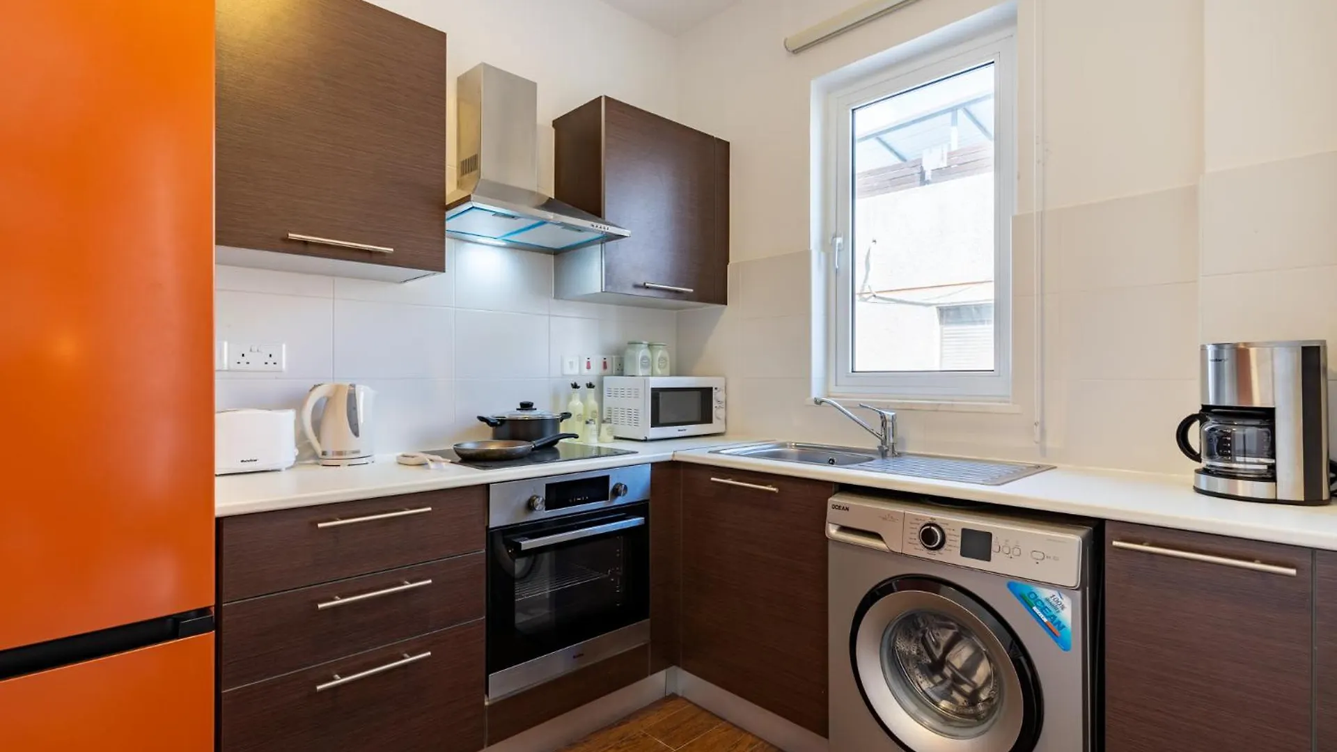 Harbor Apartments In Larnaca 0*,  Kypr