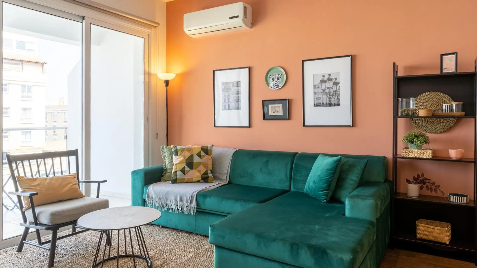 Harbor Apartments In Larnaca Kypr