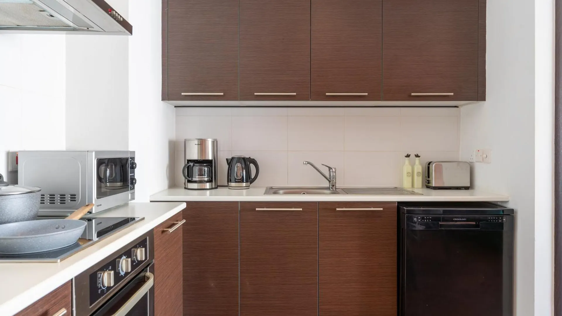 Harbor Apartments In Larnaca 0*,  Kypr