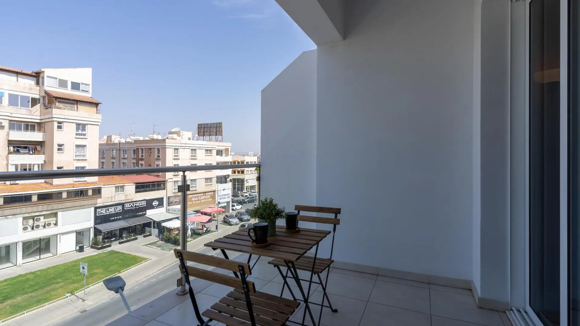 Harbor Apartments In Larnaca